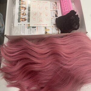 Short Wavy Pink Wig